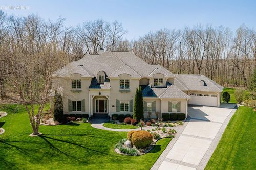 5925 S Conservancy Drive, NEW BERLIN, WI, 53151 | Card Image