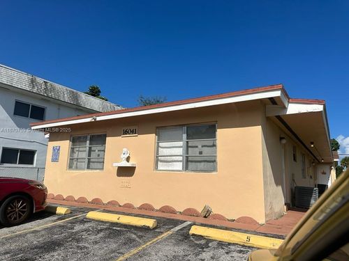 apt-1-16041 Ne 19th Ct, North Miami Beach, FL, 33162-5700 | Card Image