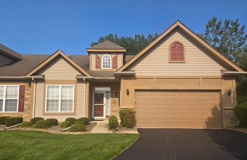 1258 Mackinaw Pl, Schererville, IN, 46375-1784 | Card Image