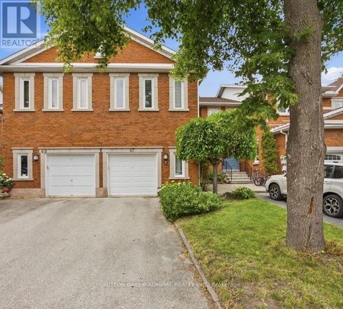 47 Brownstone Circle, Vaughan (Crestwood-Springfarm-Yorkhill), ON, L4J7P5 | Card Image