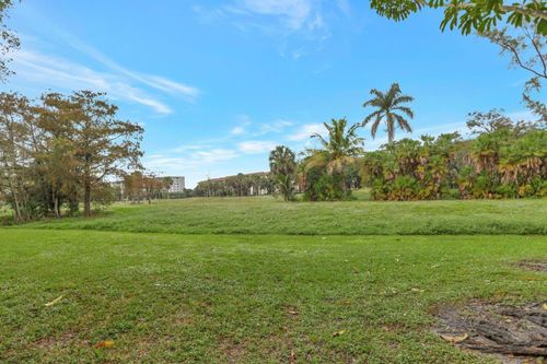 102-4168 Inverrary Dr, Lauderhill, FL, 33319-4526 | Card Image
