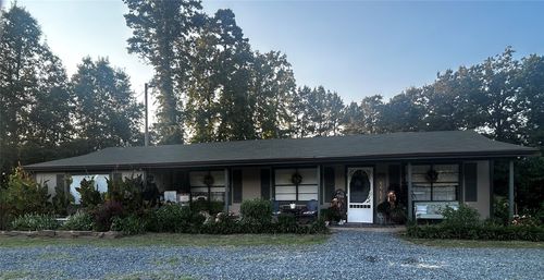 911 Us Highway 59 N, Linden, TX, 75563-5304 | Card Image