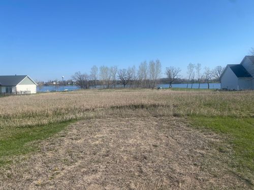 123 Lynn Rd, Ottertail, MN, 56571-7149 | Card Image