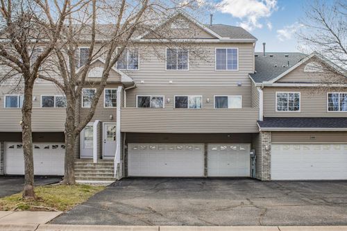 11167 16th St Ne, Saint Michael, MN, 55376-4218 | Card Image