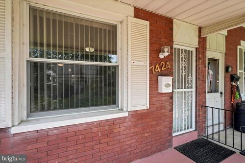 7424 Palmetto St, PHILADELPHIA, PA, 19111-3633 | Card Image