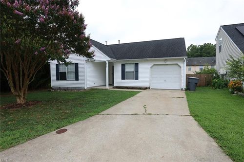 517 Magistrate Ln, Newport News, VA, 23608-4914 | Card Image