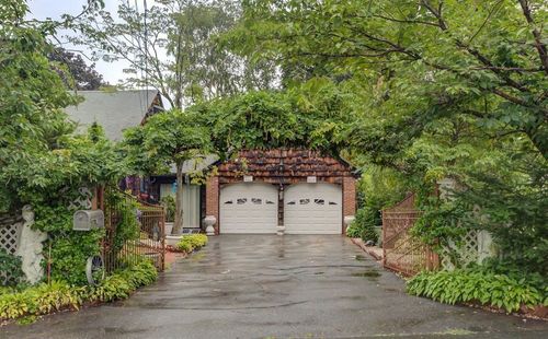 64 Durso Ave, Lawrence, MA, 01843-3737 | Card Image