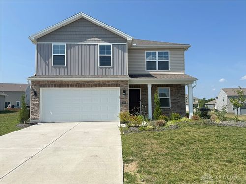 1460 Camden Ln, Xenia, OH, 45385-3782 | Card Image