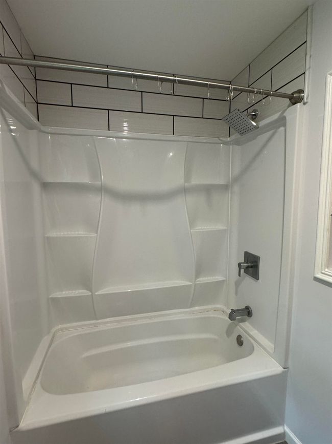 6852 U.S. 4 C8 Road, Condo with 2 bedrooms, 1 bathrooms and null parking in Mendon VT | Image 17