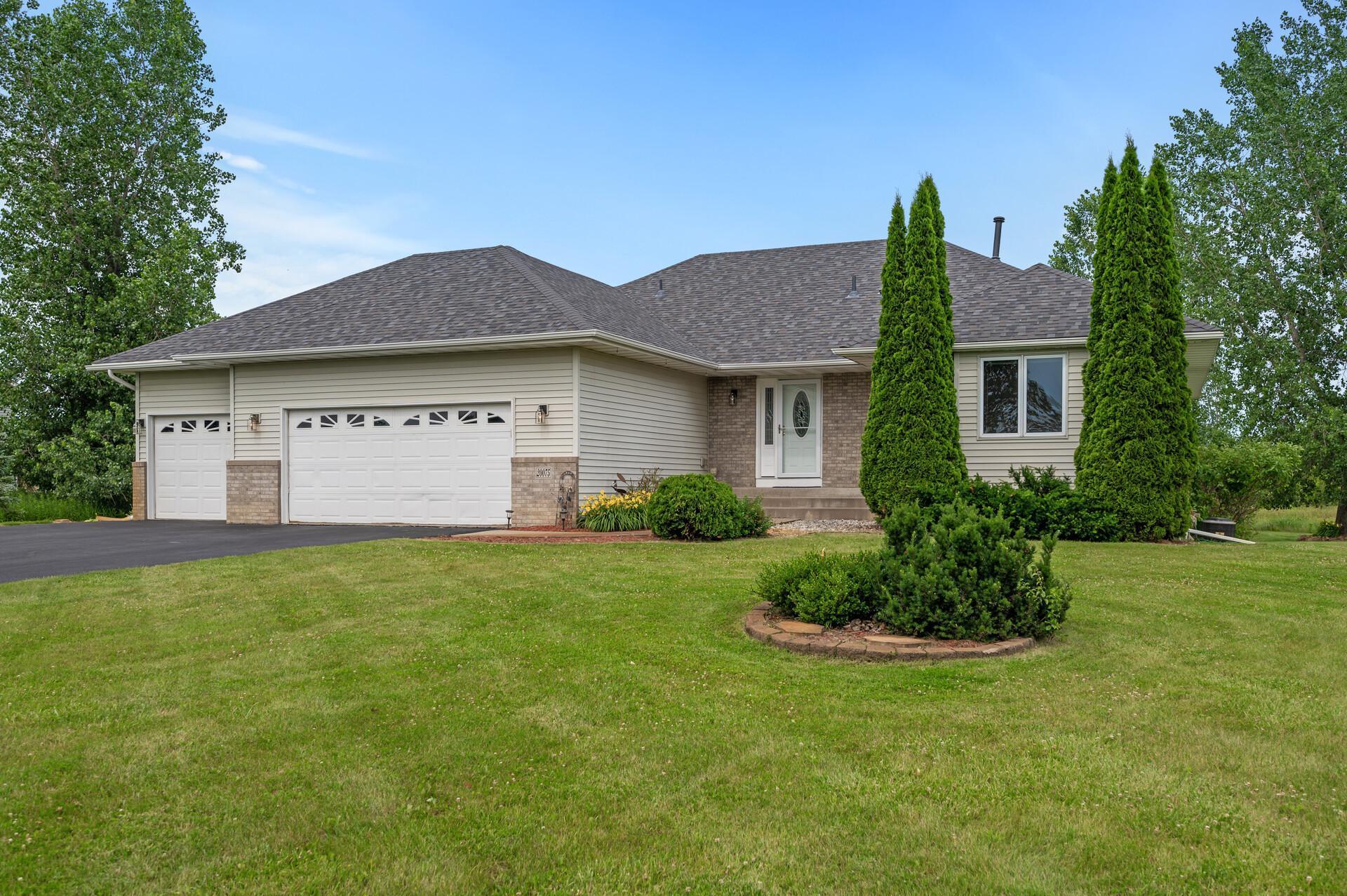 Quapaw St, Oak Grove, MN 55011