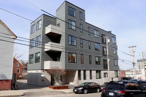 103-60 Parris Street, Portland, ME, 04101 | Card Image