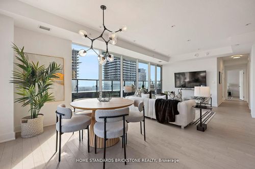 3907-955 Bay St, Toronto, ON, M5S0C6 | Card Image