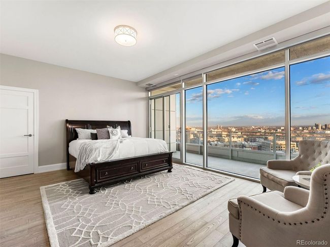 UNIT-2524L - 2001 Lincoln St, Condo with 4 bedrooms, 4 bathrooms and 2 parking in Denver CO | Image 24