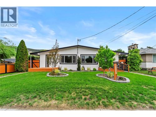 1735 Quilchena Ave, Merritt, BC, V1K1A4 | Card Image