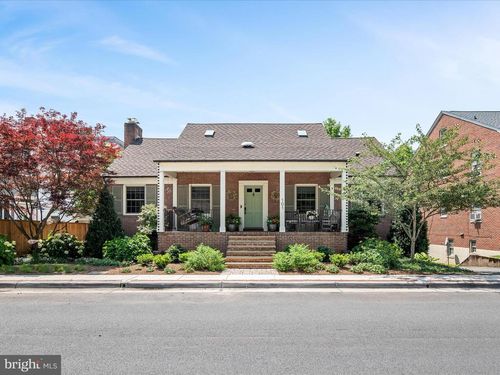 101 Morgan St, WINCHESTER, VA, 22601-3829 | Card Image