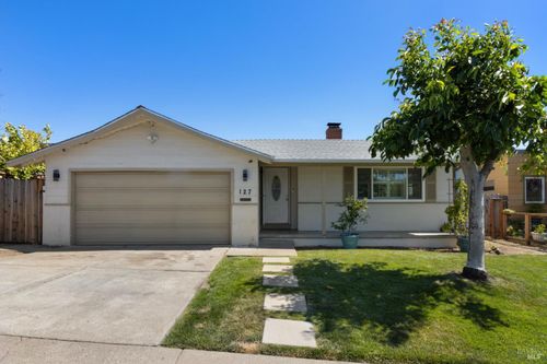 127 Whitecliff Drive, Vallejo, CA, 94589 | Card Image