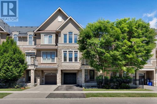 2425 Greenwich Dr, Oakville, ON, L6M0S4 | Card Image
