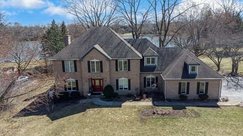 2221 Harrow Gate Dr, Inverness, IL, 60010-5428 | Card Image