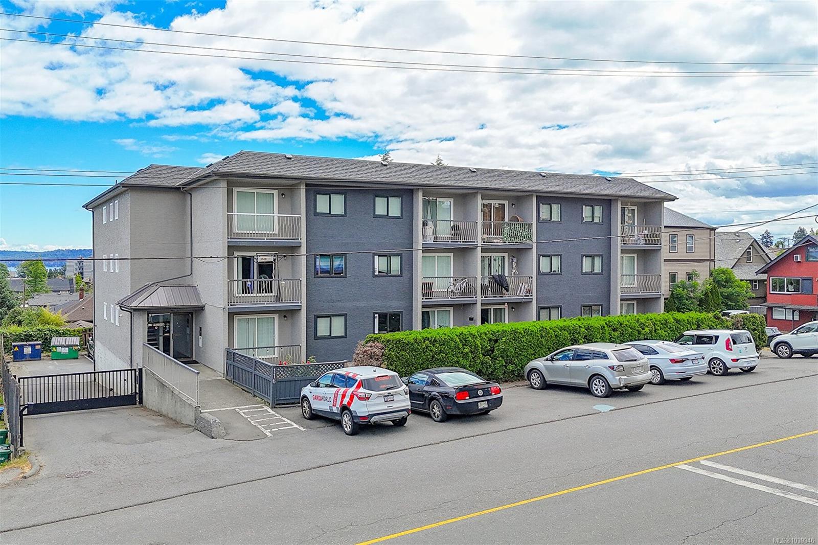 Commercial Sale in Nanaimo 2