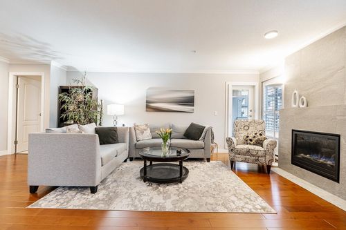 209-15272 20 Ave, Surrey, BC, V4A2A3 | Card Image
