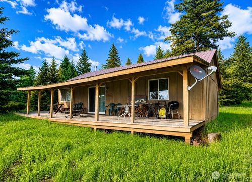 5 Brugh Rd, Oroville, WA, 98844-9400 | Card Image