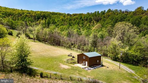 1797 Cubbage Hollow Rd, STANLEY, VA, 22851-4912 | Card Image