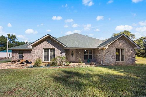 33 E Lewisburg Rd, Vilonia, AR, 72173-9369 | Card Image