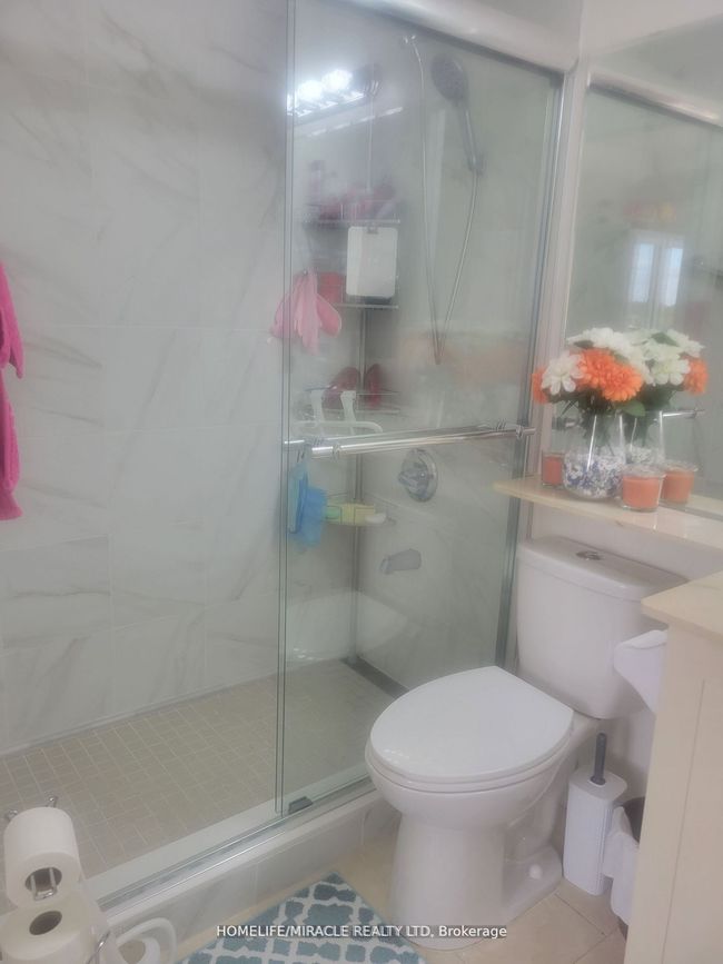 412 - 9235 Jane St, Condo with 2 bedrooms, 2 bathrooms and 1 parking in Vaughan ON | Image 29