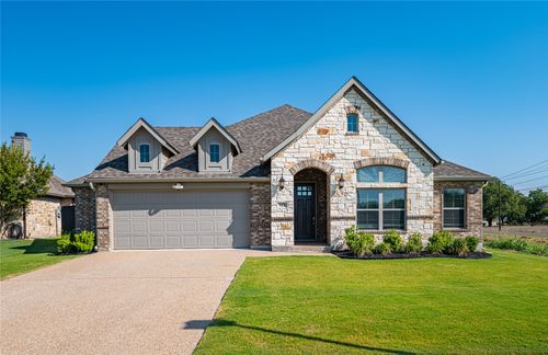 918 Edinburgh Dr, Mcgregor, TX, 76657-3479 | Card Image