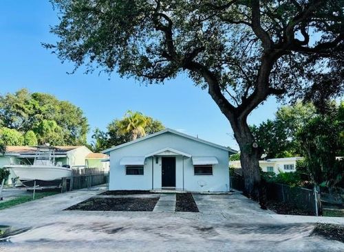 5715 Garfield St, Hollywood, FL, 33021-5150 | Card Image