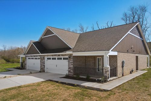 5019 Waterford Drive, Middletown, OH, 45042 | Card Image