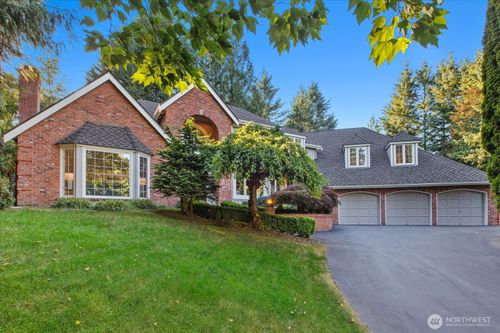 19862 Ne 126th Pl, Woodinville, WA, 98077-5605 | Card Image