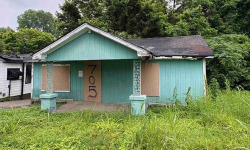 705 Flynn Rd, Memphis, TN, 38109-2607 | Card Image