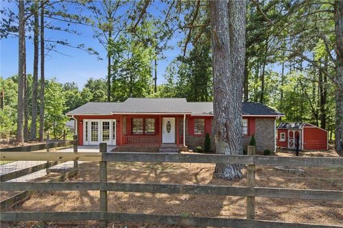 919 Paige Ct, Social Circle, GA, 30025-4337 | Card Image
