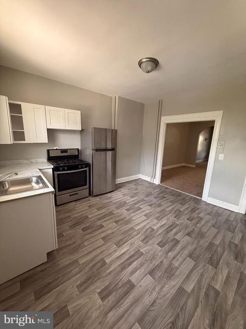 2227 W Lexington St, BALTIMORE, MD, 21223-1515 | Card Image