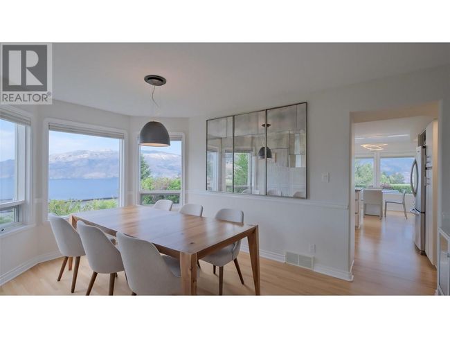 118 Sumac Ridge Dr, House other with 4 bedrooms, 3 bathrooms and 6 parking in Summerland BC | Image 10