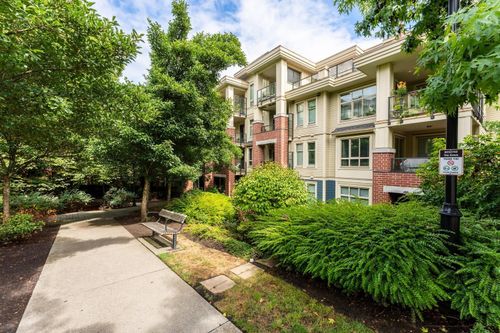 402-245 Ross Dr, New Westminster, BC, V3L0C6 | Card Image