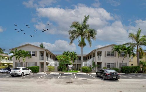 apt-1-2130 Ne 42nd Ct, Lighthouse Point, FL, 33064-7364 | Card Image
