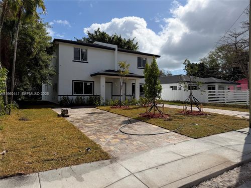 7823 Nw 5th Ave, Miami, FL, 33150-2818 | Card Image