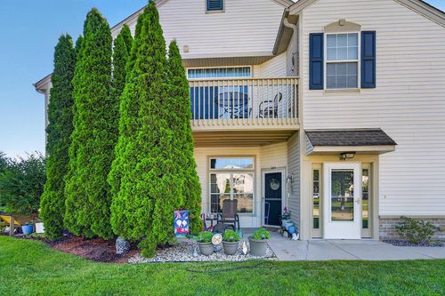 101-985 Hastings Court, Mount Pleasant, WI, 53406 | Card Image