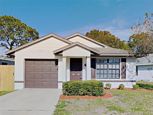 5500 Crissman Dr N, St Petersburg, FL, 33714-1935 | Card Image