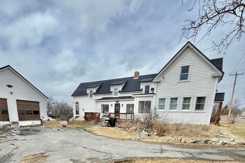 808 Madawaska Road, Caribou, ME, 04736 | Card Image