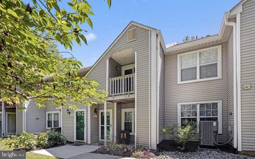 4022 Wyncoop Ct, SOUTHAMPTON, PA, 18966-5565 | Card Image