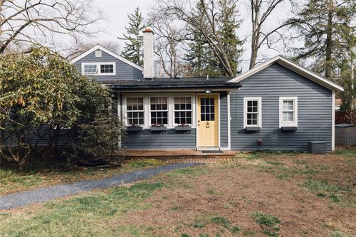 1020 Kinderhook St, Valatie, NY, 12184-9743 | Card Image