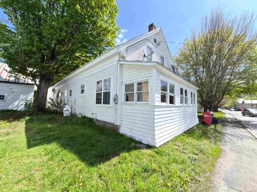 142 Vine St, Northfield, VT, 05663-6774 | Card Image