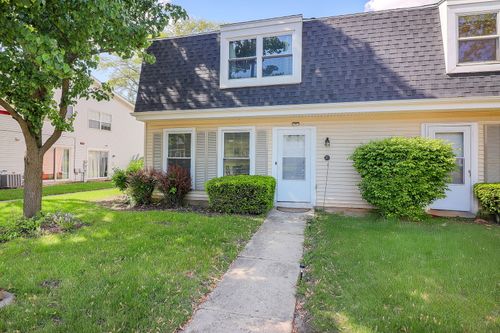 21u-21 Fernwood Dr, Bolingbrook, IL, 60440 | Card Image