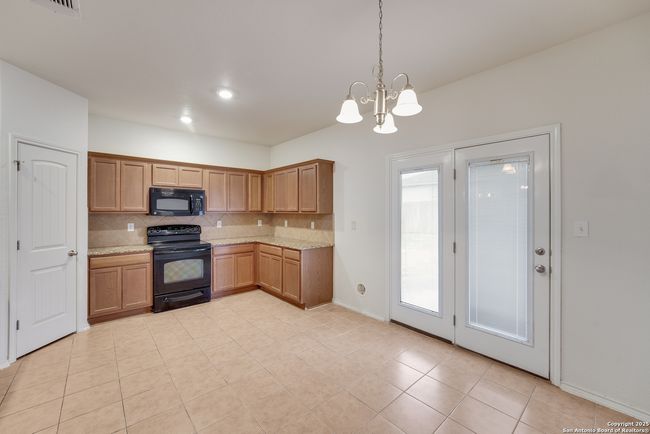 9955 Meadow Lark, House other with 4 bedrooms, 3 bathrooms and null parking in Converse TX | Image 9