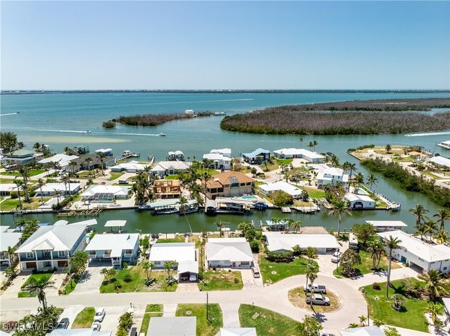 3797 Emerald Ave, House other with 2 bedrooms, 2 bathrooms and null parking in ST. JAMES CITY FL | Image 12