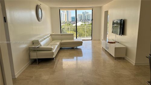 apt-608-210 174th St, Sunny Isles Beach, FL, 33160-3337 | Card Image