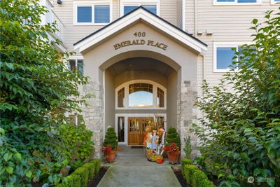 Located a short stroll to everything Edmonds has to offer is this spacious 3 bedroom condo built in 2001. | Image 1